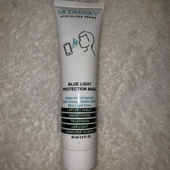 𝅺nwt Mudmasky Blue Light Protection Mask - Picture 1 of 3